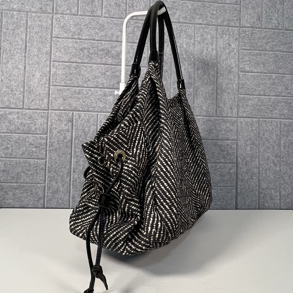 Kate Spade Stevie Baby Diaper Bag Black Herringbone Chevron Tote w/ Changing Pad - Picture 4 of 16
